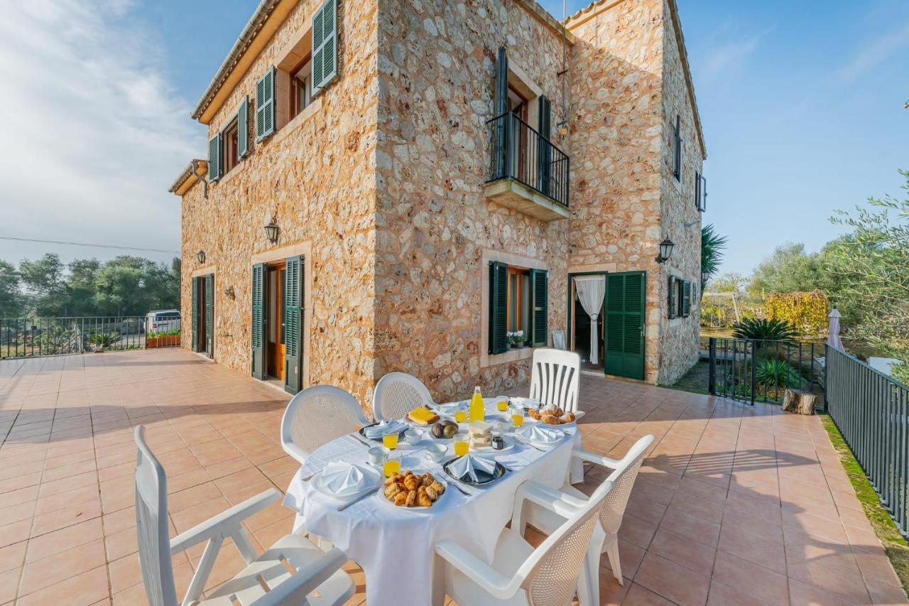 Son Huguet Villa *