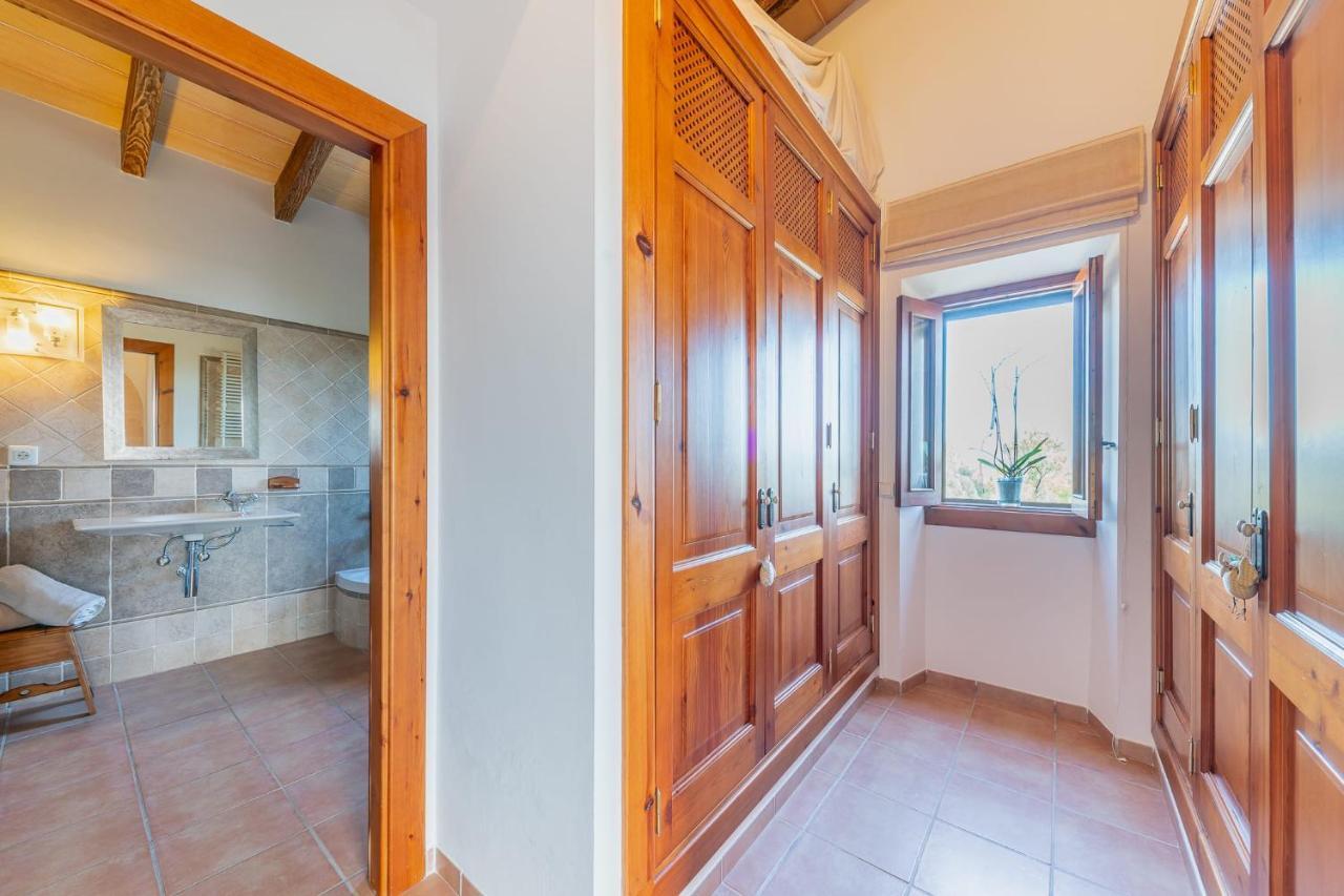 Villa Son Huguet *