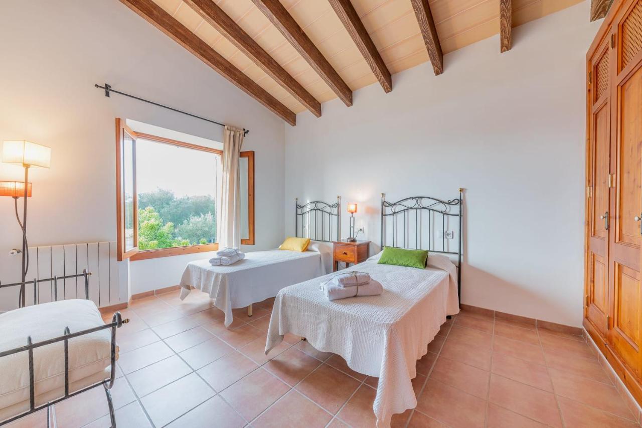 Son Huguet Villa